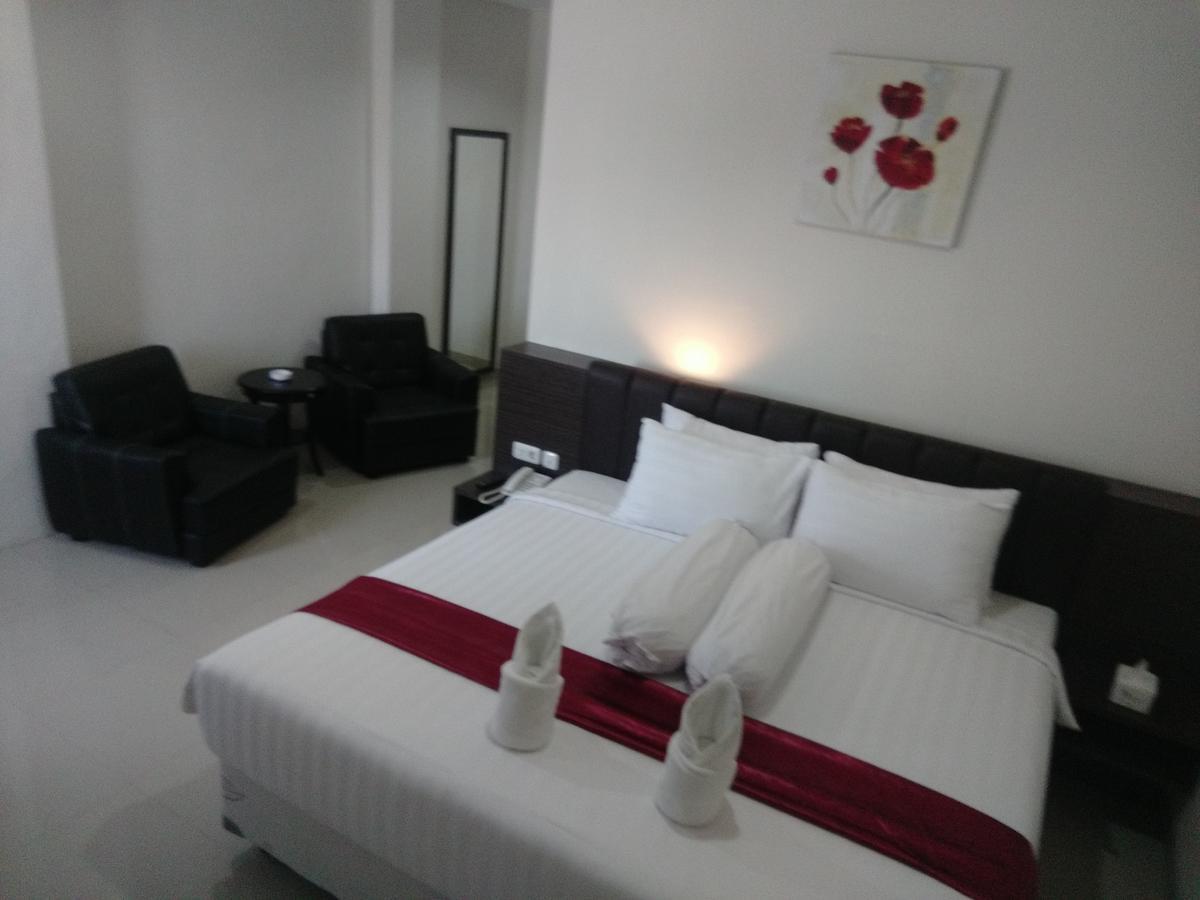 Grand Indobaru Hotel Selatpanjang Dış mekan fotoğraf