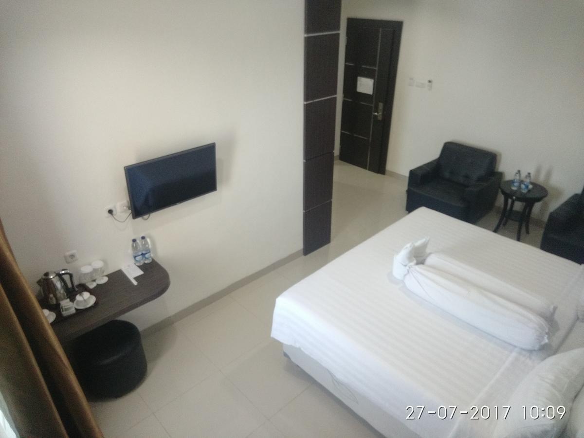 Grand Indobaru Hotel Selatpanjang Dış mekan fotoğraf