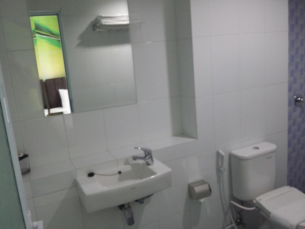 Grand Indobaru Hotel Selatpanjang Dış mekan fotoğraf