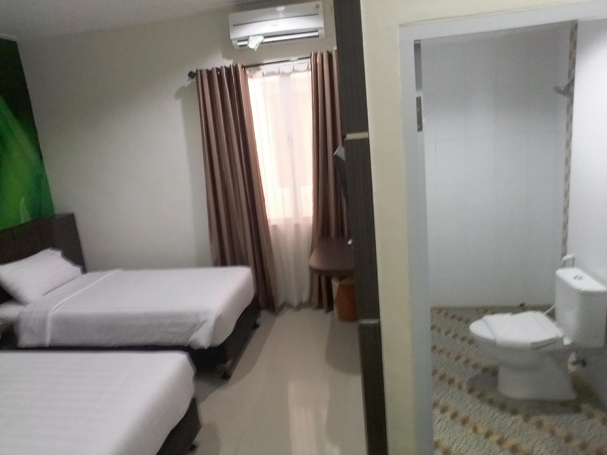 Grand Indobaru Hotel Selatpanjang Dış mekan fotoğraf