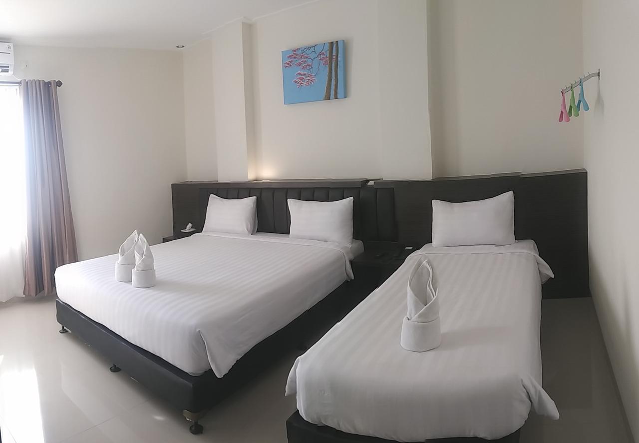 Grand Indobaru Hotel Selatpanjang Dış mekan fotoğraf