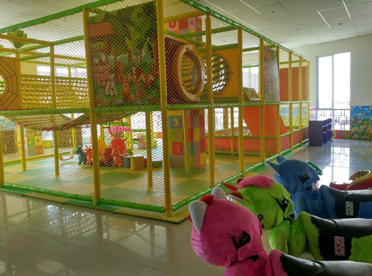 Grand Indobaru Hotel Selatpanjang Dış mekan fotoğraf
